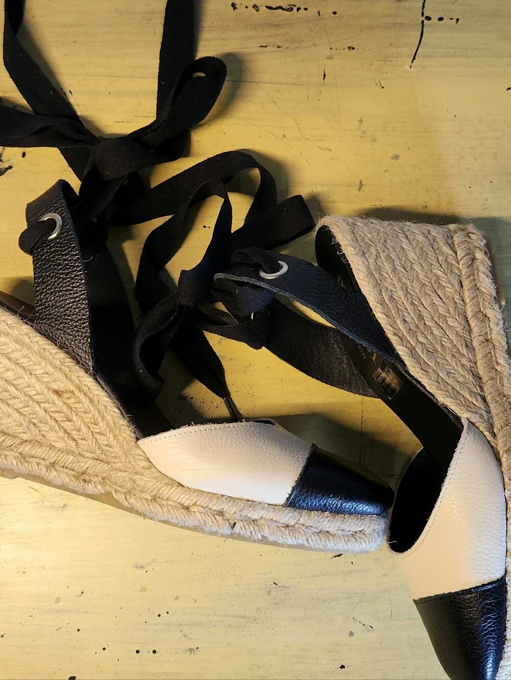 ✨ Maypol Black & Cream Cap-Toe Espadrille Wedge Sandals - Size 39 ✨